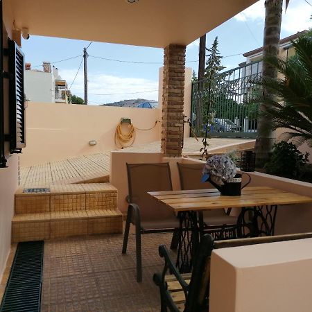 Petite Nafplio Sofos Apartment エクステリア 写真